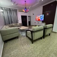 EFFAZ Apartments Airport Road Lugbe – hotel w mieście Abudża