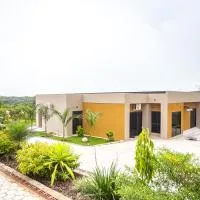 Secret Oasis, מלון בלוסקה