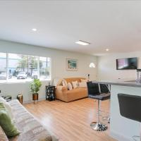 Goodland Blue House, hotel poblíž Letiště Santa Barbara    - SBA, Santa Barbara