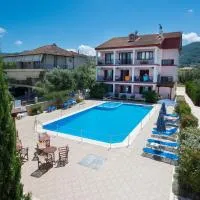 크리스티나 스튜디오 (Christina Studios)