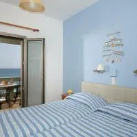 Flisvos Rooms, хотел в Плакиас