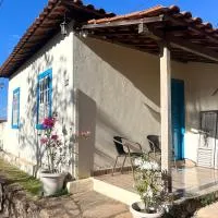 Casa Donna Flor 2 Quartos Completa Centrinho com Garagem Coberta、カタス・アルタスのホテル