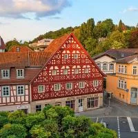Hotel Hahnmühle 1323، فندق في كوبورغ