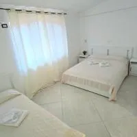 Hotel paradiso, מלון בסקליאה