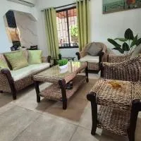 Villea Frangipani Near Airport，馬埃島Seychelles International Airport - SEZ附近的飯店