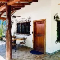 Tres Corazones, Hotel in Carrillo