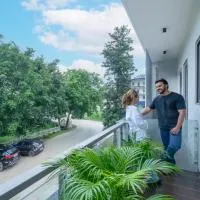 Lime Tree Hotel & Stays Greater Noida Nearby India Expo Centre & Mart, hotelli kohteessa Greater Noida