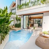 Elva 2 Villa - Private Pool in Seseh, Canggu, hotel i Cemagi