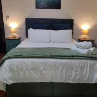 Serendipity Garden Studio Gateway to Kruger and Panorama Route, hotel di Kampersrus AH