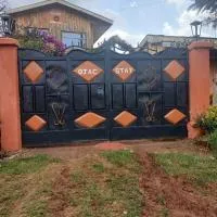 Ojac Guesthouse, hotelli kohteessa Iten