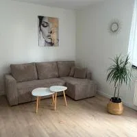 Lubawa에 위치한 호텔 Przestronny apartament w Lubawie z dwoma pokojami i świetnym wyposażeniem