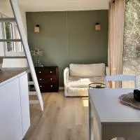 Tiny House Cosy Climatisée, viešbutis mieste Saint-Sylvain-dʼAnjou