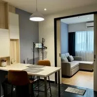 Vetro 11 Suites - Kota Kinabalu - J-Residences Welcomes You!, מלון בPenampang