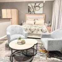 Apartment in Bellville - self-catering, hotel u gradu 'Bellville'