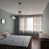 Vyara apartments 60, hotel a Varna