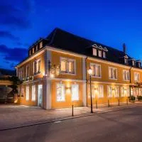 Hotel Adler Post، فندق في شفيتزينجين