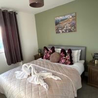 1 Great for Contractors 2BR Flat Near Harlow Station, hotel near London Stansted Airport - STN, London Stansted Airport
