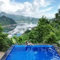 Gia Trang Heian Hoa Binh, hotel i Hòa Bình