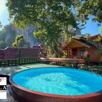 Rapala Rock Wood Resort- SHA Plus, hotel en Railay Beach