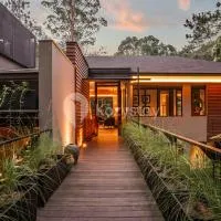 Taman Wisata Bougenville by Kozystay, hotel Malabar városában