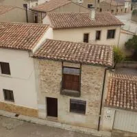 Casa Rural Las Tejas - Ideal para Familias y Grupos, hotel em Bayubas de Abajo