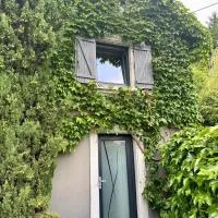 Maison en lisière de forêt, montagne et vignobles, хотел в Rammersmatt