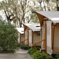 Koondrook Glamping Retreat, hotel u gradu Koondrook