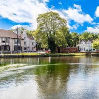 Greyhound Hotel, hotel en Carshalton, Sutton