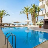 Ramada Resort by Wyndham Puerto de Mazarron، فندق في بويرتو دي مازارون