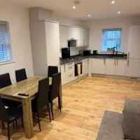 3 Bedroom House with free on site Parking next to the Canal, hotel a Keighley