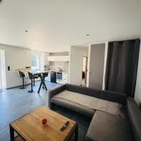 플로에르멜에 위치한 호텔 Appartement à la campagne