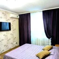 1 к квартира біля метро Студентська, hotel din Harkiv
