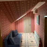 Apartment Domovik Hotel Мукачево: Mukaçeve şehrinde bir otel