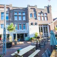 호텔 데 할렌 (Hotel De Hallen)