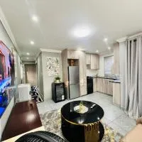 Affordable Modern Stay, hotelli kohteessa Vanderbijlpark