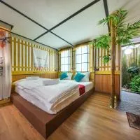 SHIN Hotel 80th Stadium Korat, hotell i Sathani Phu Khao Lat
