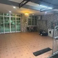 Twins Homestay Naka, hotel in Kuala Nerang