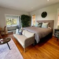 Wairimu View Lodge, хотел в Уайпу