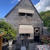 Tiny House Lindenhouse, hotell i Heemstede