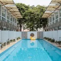 Full Stop Pool Villa Don Mueang, hotel u gradu 'Lak Si'