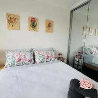 Newly built self-contained guest suite in Ellenbrook, hotel en The Vines