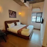 Zostay Urban Retreat Deluxe Rooms & Premium Dorms, hotel en Manjeri