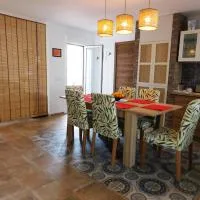 Casa Linda, hotel em Almáchar