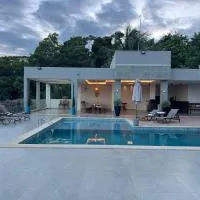 Chácara Vista para o Mar Piúma Próximo a Iriri até 23 pessoas com camping, hotel v destinaci Piúma