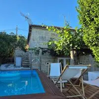 Preciosa casa con piscina, ξενοδοχείο σε Gondomar