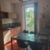 Appartement 2 chambres, hotell i Gardanne