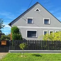 Bagoly Apartman, viešbutis mieste Nemesvámos