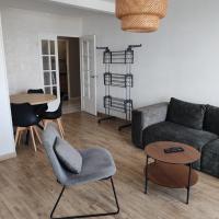 Altitude Intérieure, hotel near Le Havre Octeville Airport - LEH, Le Perrey