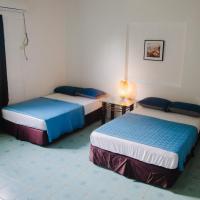 Tinian Island Haven, Emerald Unit Apartment, hotel cerca de Aeropuerto internacional de Tinian - TIQ, Tinian International Airport