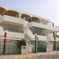 Primer piso de 2 habitaciones en unifamiliar frente al mar, hotel u gradu El Brosquil